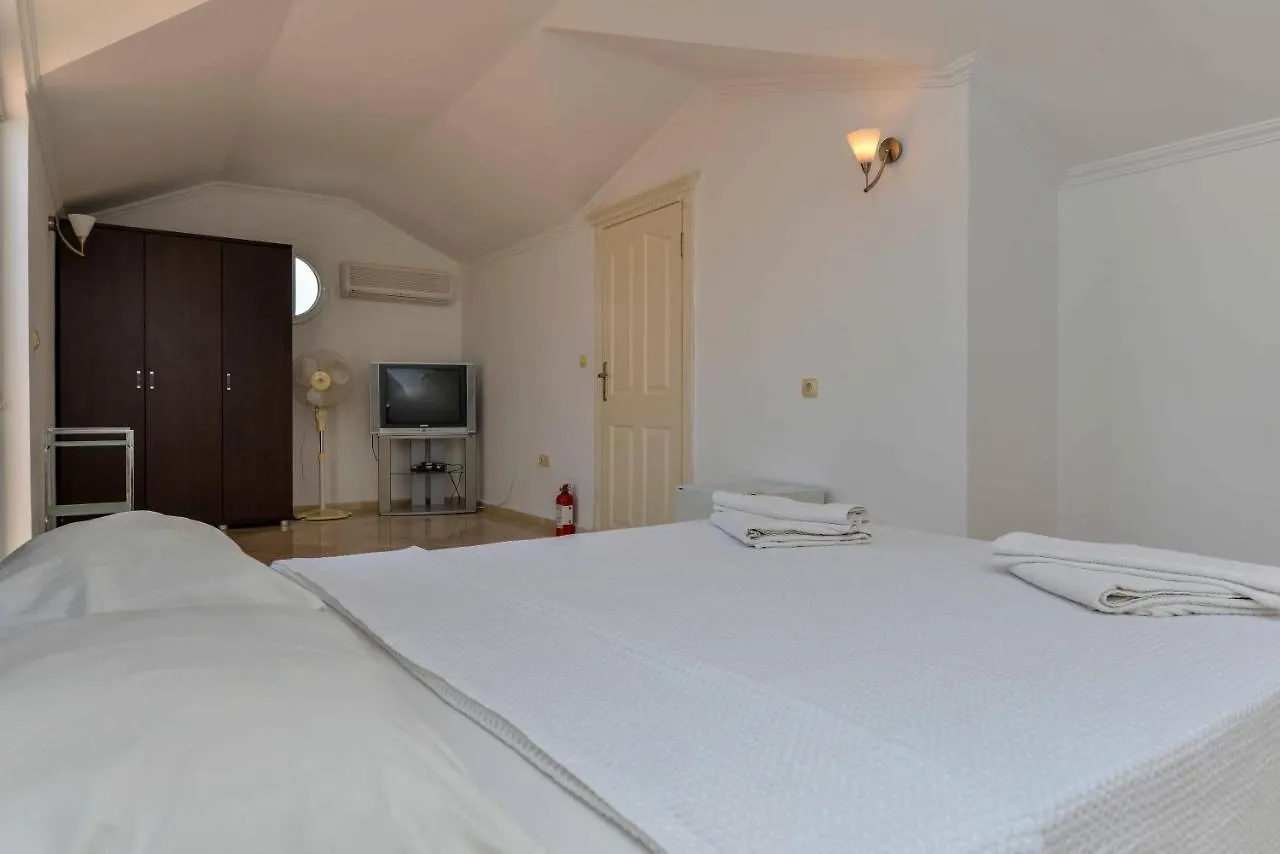 Sunset Beach Club Pearl1 Villa Фетхие